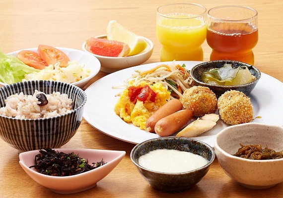 Japanese-Ryukyu breakfast buffet