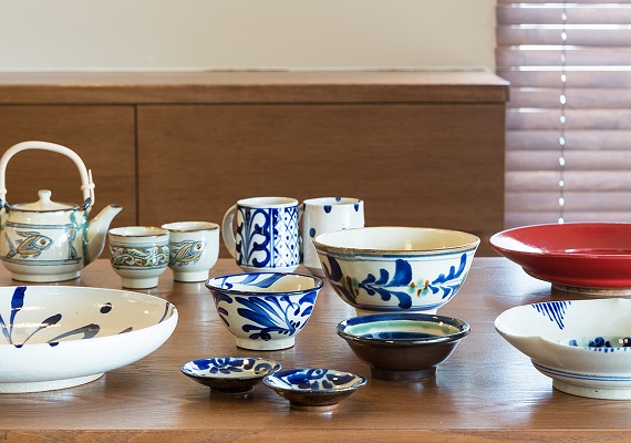 We prepare Yomitan pottery tableware