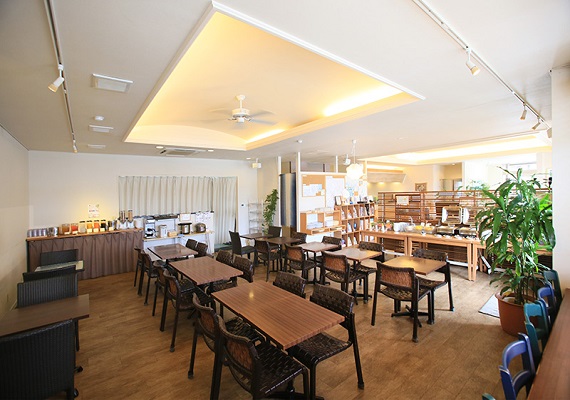 『ククルカフェ』(朝食会場＆フリーラウンジ・1階）