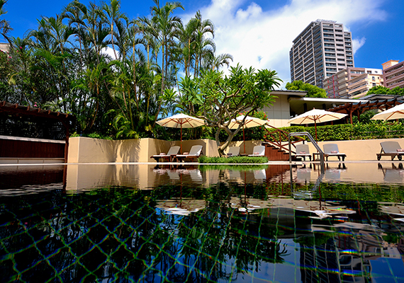 Outdoor pool full of resort feeling