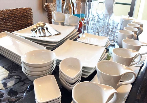 Selected tableware 