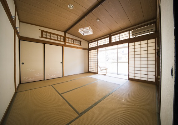 Japanese-style room. Rooms are left to guest situations to select.