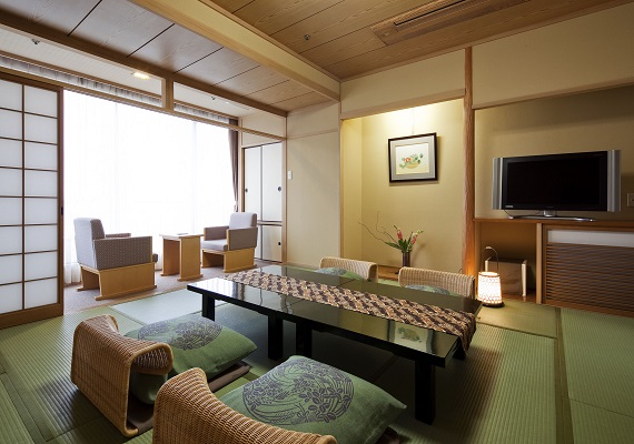Please spend time in pure Japanese-style room (example).