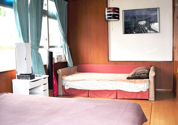 12.5 square meters of western-style room with double bed