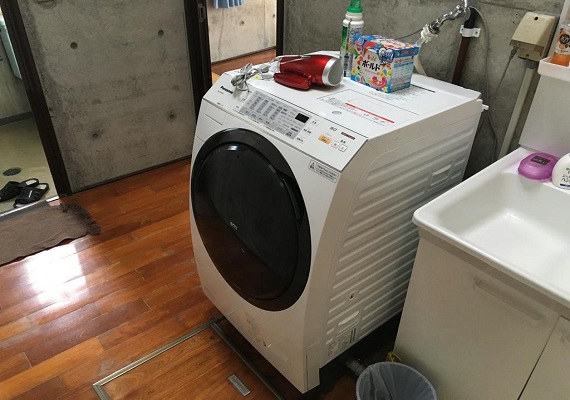 Washing machine and dryer