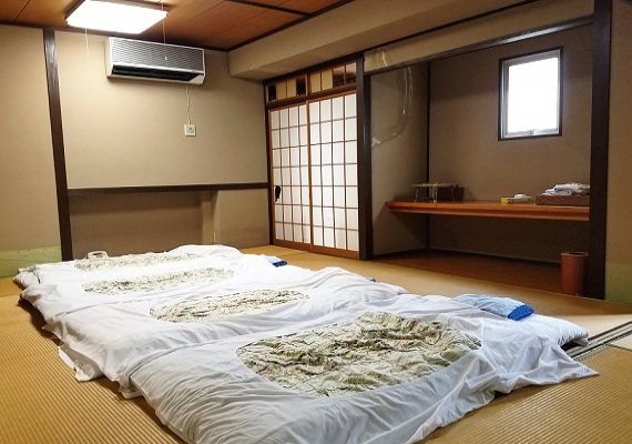 10 tatami Japanese-style room