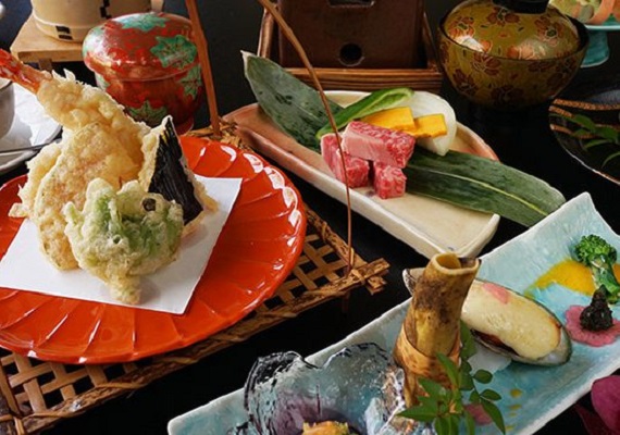 Elaborate meals cooked from selected food ingredients we are proud of (※Image)