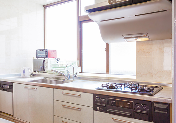 The area around kitchen to spend pleasant living during your travel.

