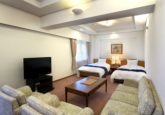 Junior suite (up to 4 people)