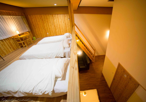 Up to 3 beds can be prepared on the loft