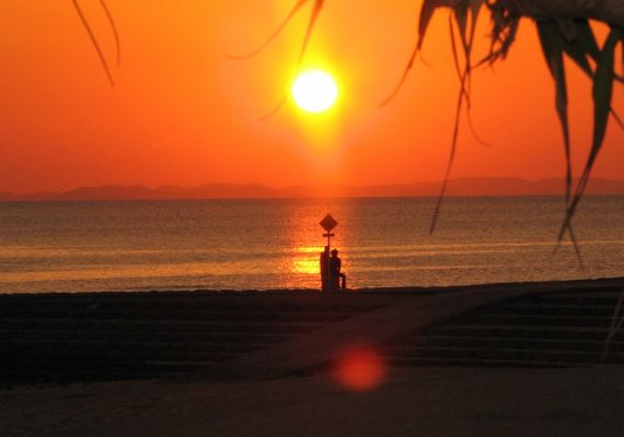 [海滩]夕阳能眺望的最大的位置