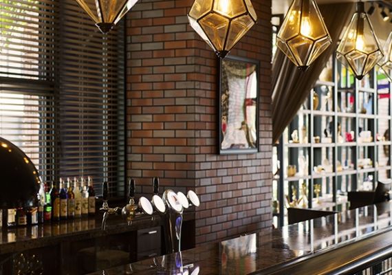 Marina Bay Cafe & Lounge