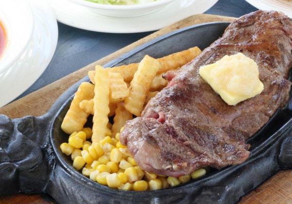 ■レストラン「まぁーさんはうす」
※ご提供時間  【ご夕食】17:00～21:00（ラストオーダー 20:30）