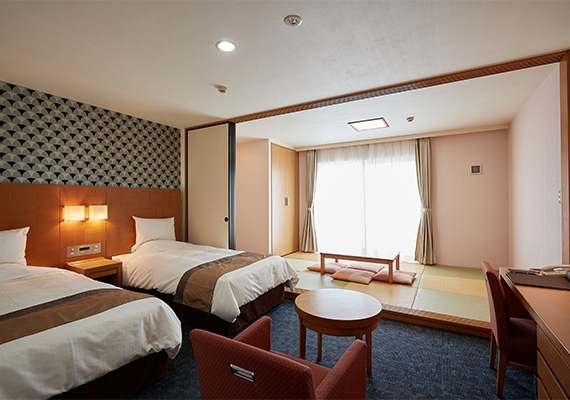 Japanese-Western style room B type (Capacity 6 people, 42.5㎡)