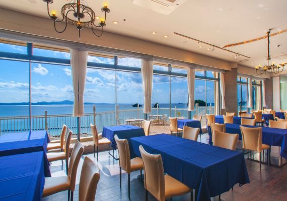 レストランバベット店内