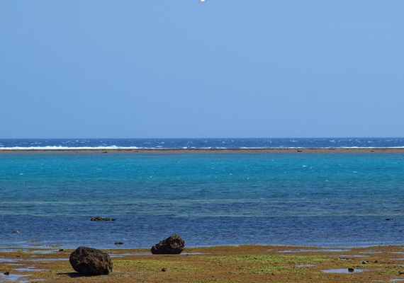 距离海滩1㎞