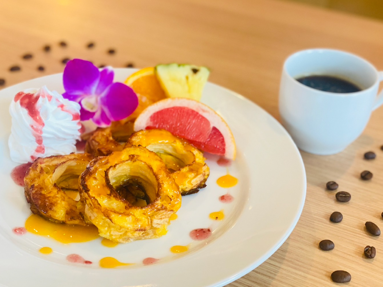 2月1日起早餐新菜單！使用沖繩車麩製作的『麩法式吐司』