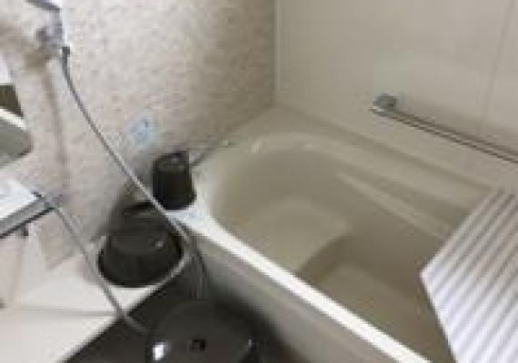 大きいバスで、旅の疲れをいやしてくださいね。