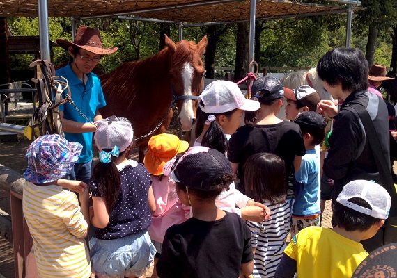 ★家庭方案★期盼已久的溫泉旅行♪孩子們會欣喜萬分的『牽引騎馬體驗』等，樂趣多多♪