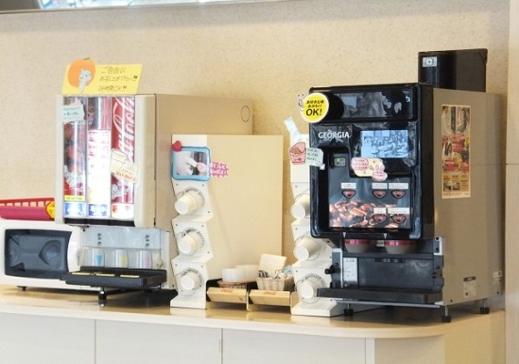 Drinks dispenser and microwave oven is set up next to the lobby
★ You may use it 24 hours per day ★