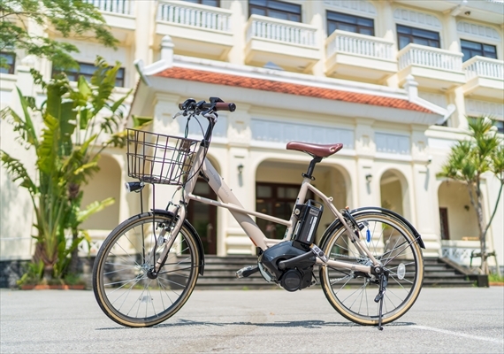 There is rental of electric assist bicycle rial stream mini, too♪