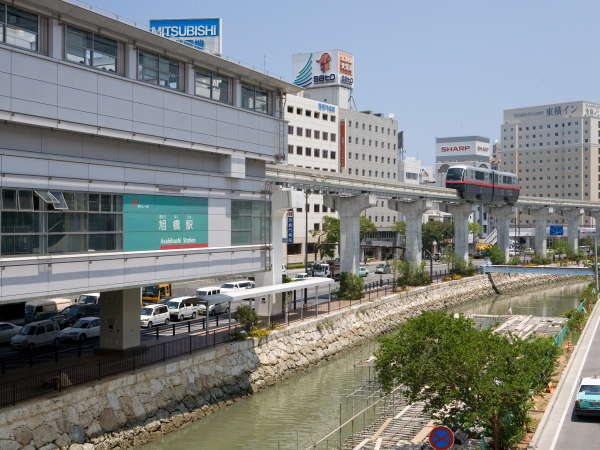 It takes 3 minutes to reach Yu rail's Asahibashi station on foot★