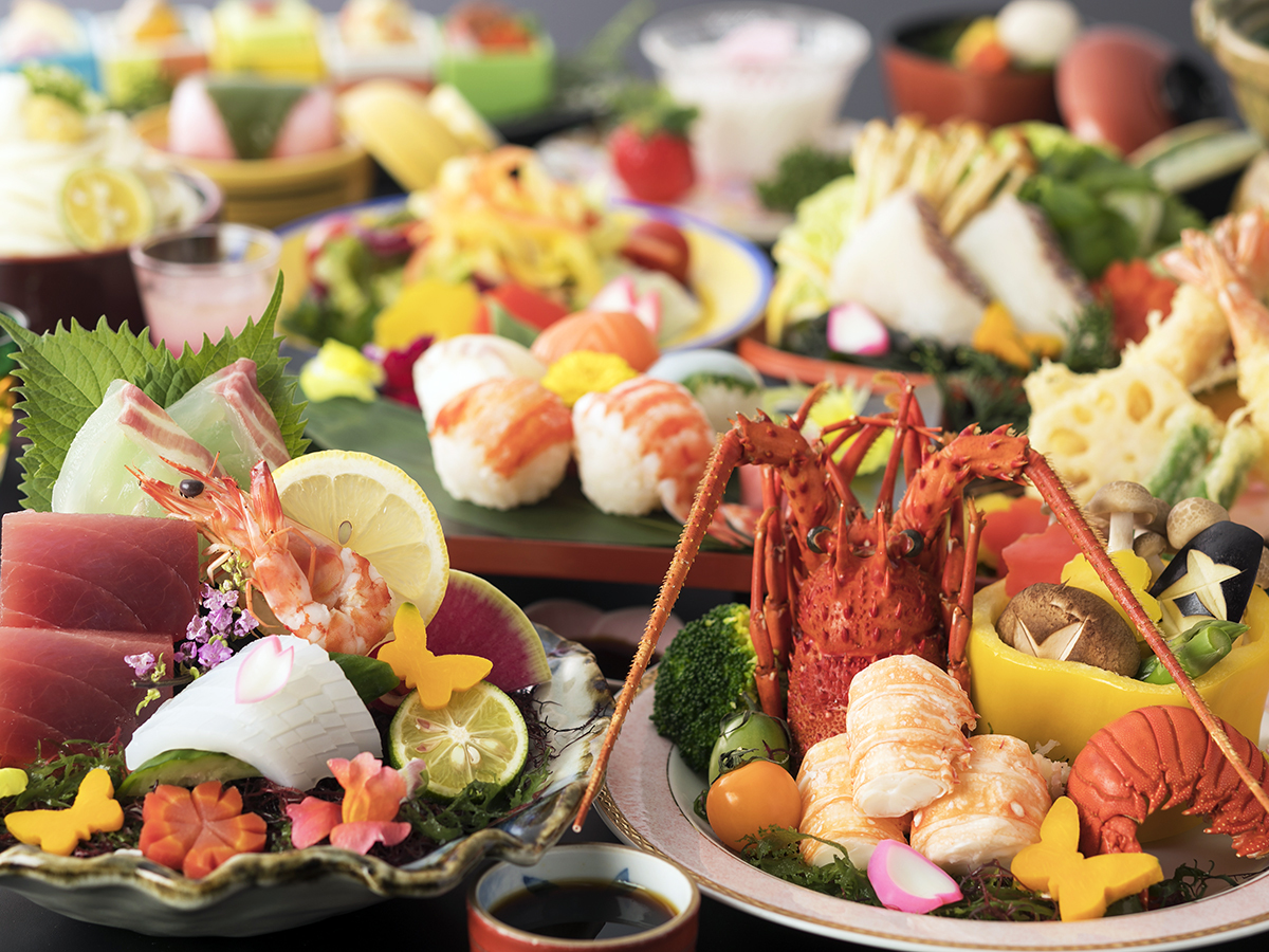 【特選会席◇展望レストラン】メイン食材は『牛ロース』又は『ロブスター』～素材の「質」を楽しむ～