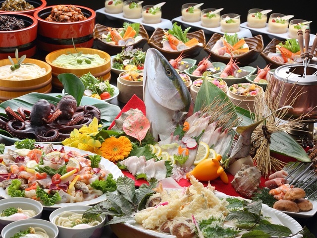 【事前決済割！オリーブバイキング】瀬戸内の海幸と島の郷土料理の饗宴◆事前決済で500円割引