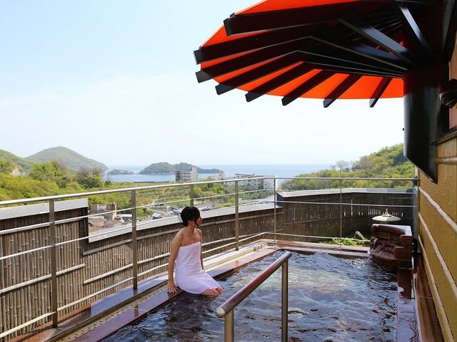 最上階の天然温泉露天風呂 最上階の天然温泉露天風呂