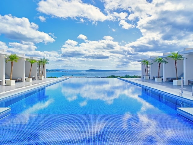 Infinity Pool Infinity Pool