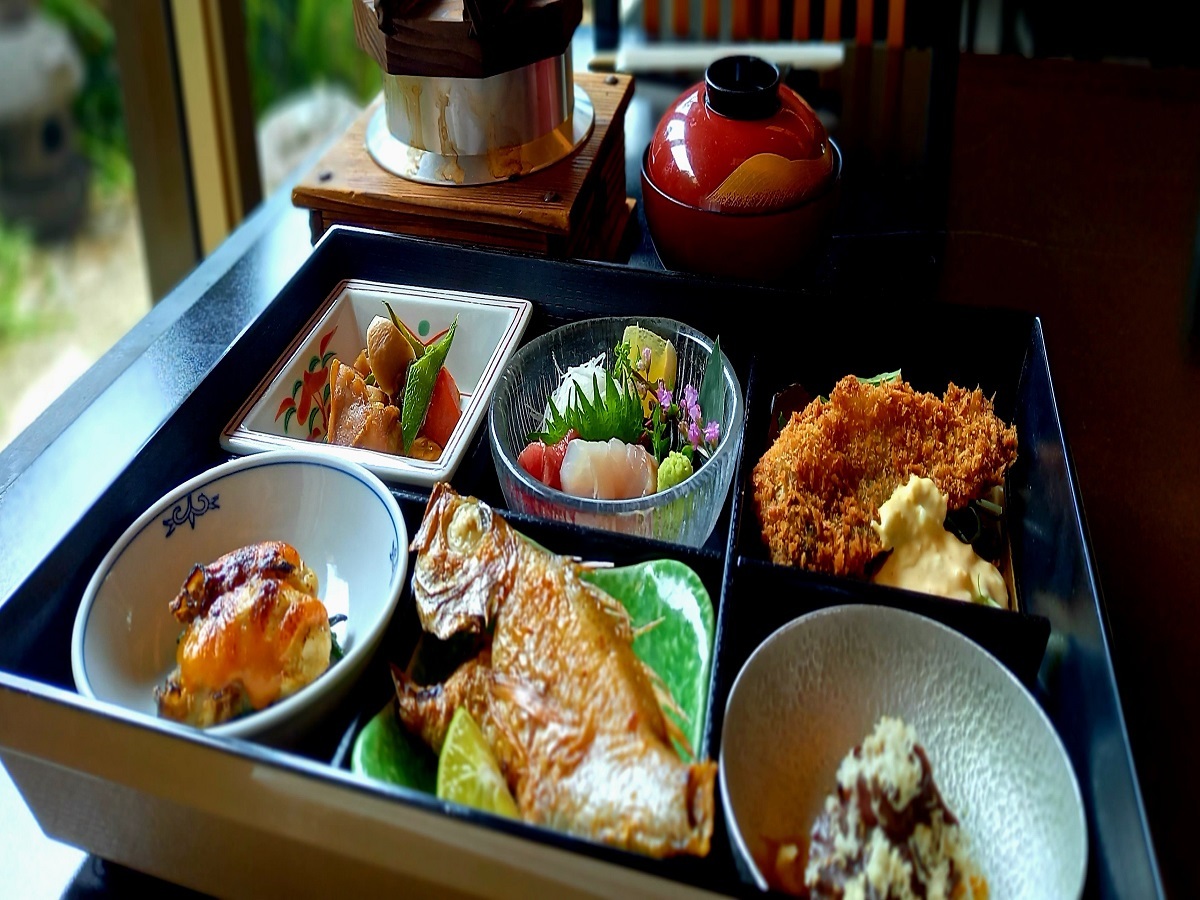 日本料理「和泉」夕食メニューイメージ