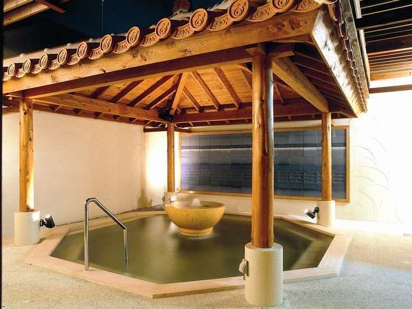 [ Summer Travel ] Enjoy the Pool, Beach, and Natural Hot Spring! Breakfast Includes All-You-Can-Eat Japanese Black Beef Steak and Unlimited Morning Beer