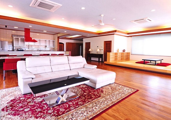 【Living room】Even in case of large number of people you can spend time in large living room. 
