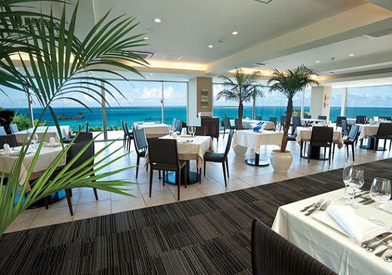 [Standard Plan] Enjoy a breakfast at a restaurant with panoramic views of the sea [Breakfast included]