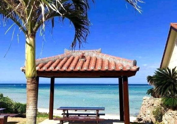 【全客房皆為海景】【距離海灘僅一秒】石垣島最近海灘的舒適小木屋