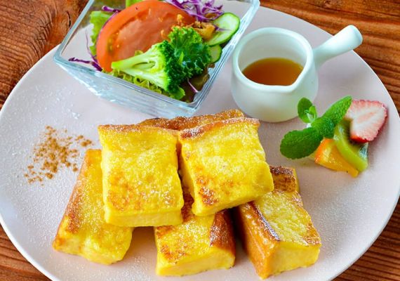 朝食メニュー【フレンチトースト】