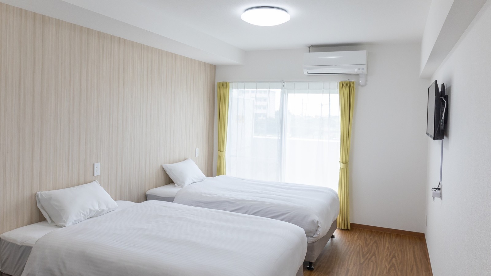 Twin  Room