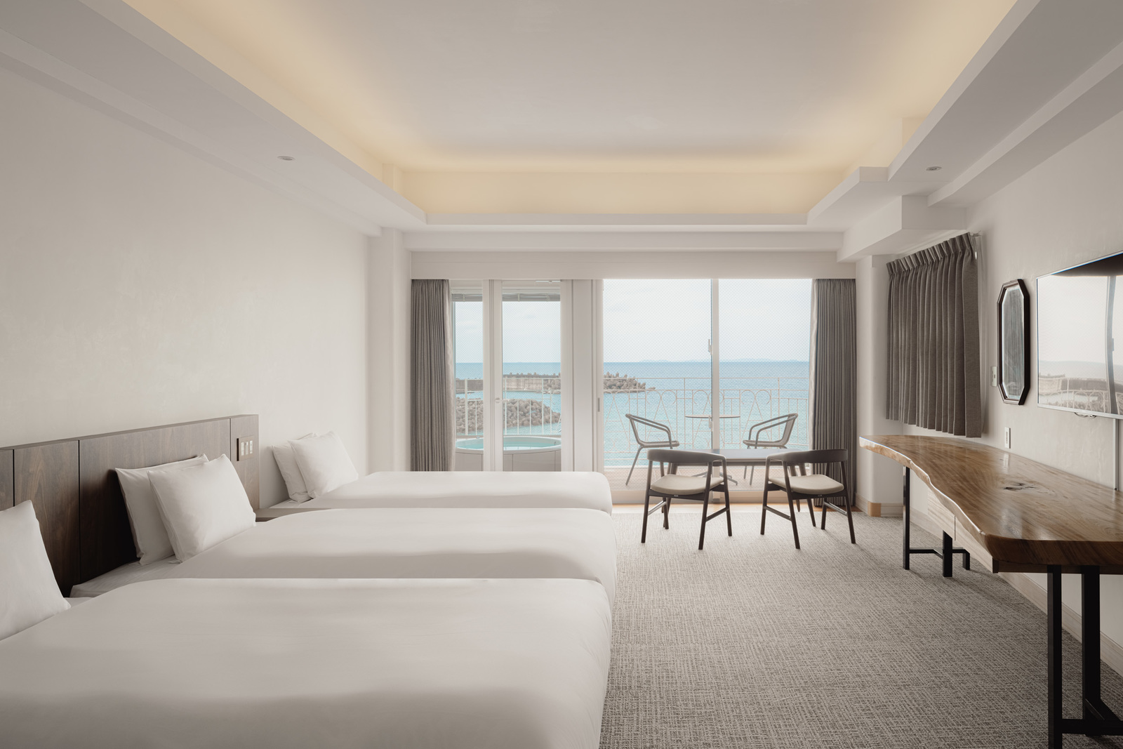 ジュニアスイート45平米/バルコニー ジャグジー キッチン付