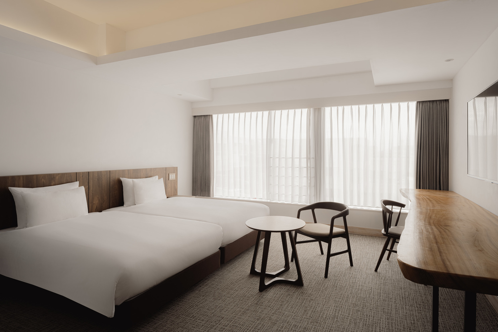 スーペリアツイン　37平米/キッチン付