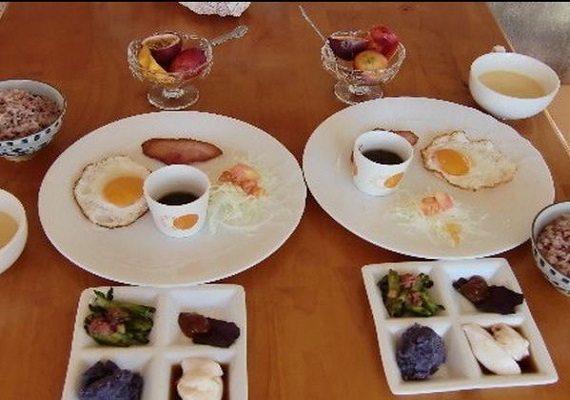 Plan with breakfast: Breakfast image
Enjoy stylish breakfast overlooking a blue ocean