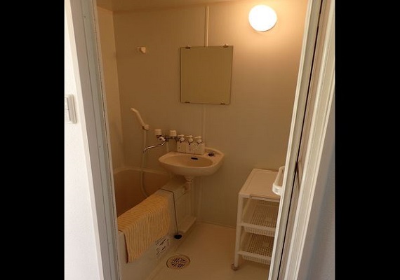 バス・トイレがそれぞれ別々です！ツイン利用の際はとても便利です♪シャンプー・リンス・ボディーソープも完備！！
