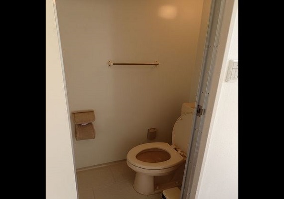 バス・トイレがそれぞれ別々です！ツイン利用の際はとても便利です♪シャンプー・リンス・ボディーソープも完備！！