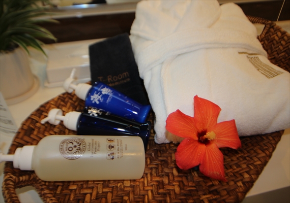 Bath robe and amenities