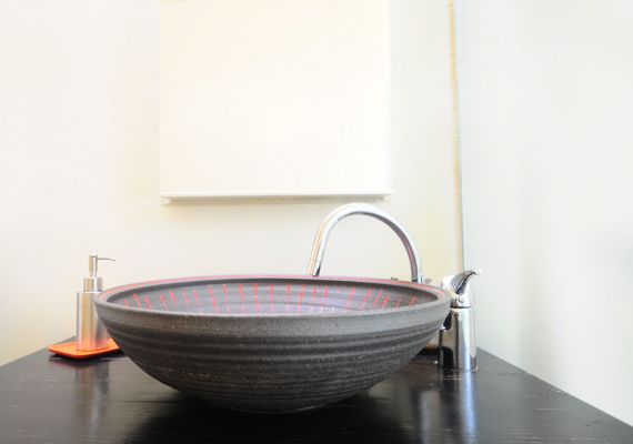 [Japanese-style room for 4 people] Washstand with a flavor of [wa] meaning Japanese