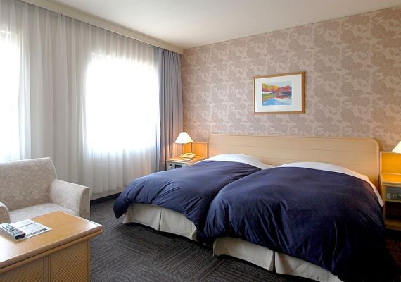  [Hollywood Twin Room・Non-Smoking] Top Floor>>Okayama Castle Side