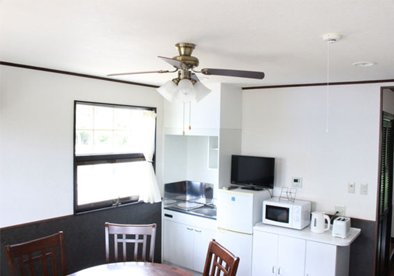 Japanese-Western Style Triple Room (with kitchen and bath)