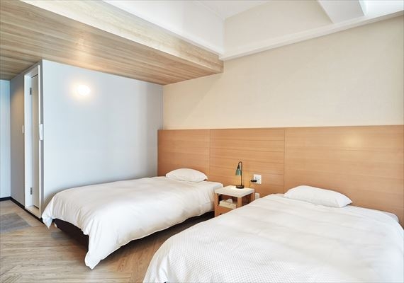 [Japanese-Western style room sea side 45 square meters] Renewal in 2020! A Japanese-Western style room on the sea side that has been reborn fresh with gentle colors.
You can relax spaciously while looking at the blue sea and the white sandy beach.
Ideal for families and friends with young children ♪ Japanese-style room 4.5 tatami mats ◆ 2 single size (1000 × 2000) ◆ With spacious terrace