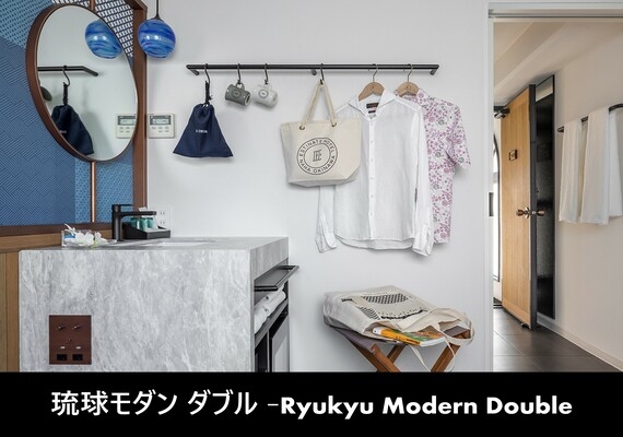 琉球摩登雙人房（Okinawan Modern Double）-室内洗臉台
我們注重聽取大家的意見，並將其反映在產品設計中，以追求最佳的使用體驗！