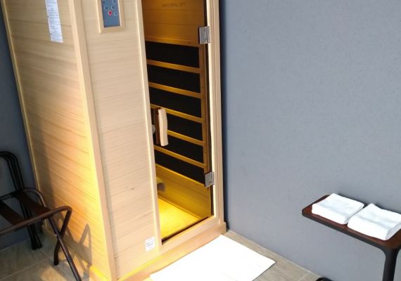Each room is equipped with a personal sauna for individual use. You can enjoy it at any time of the day, 24 hours.