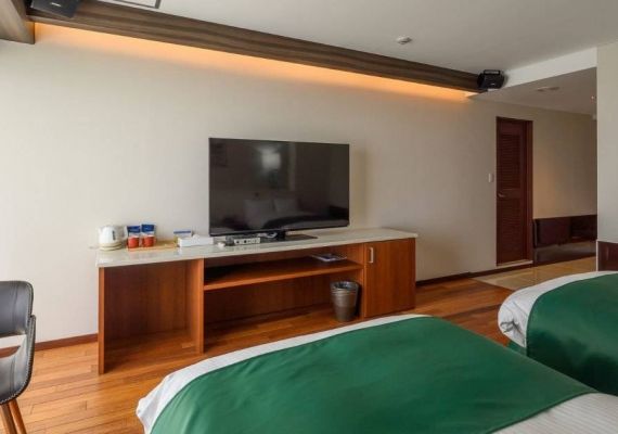 スーペリアルーム（グリーン）　内観